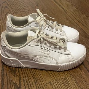 Puma low white shoes, very comfy